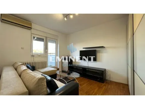 Izdavanje, stan, 55m², Banovo Brdo, Beograd