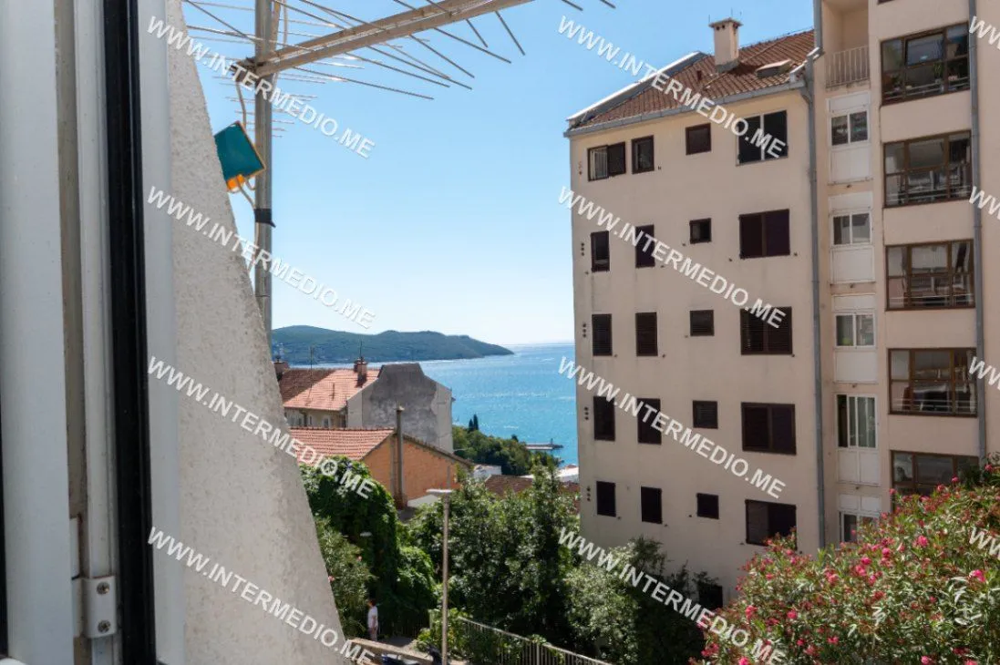 Prodaja, trosoban stan, 112m², Topla, Herceg Novi