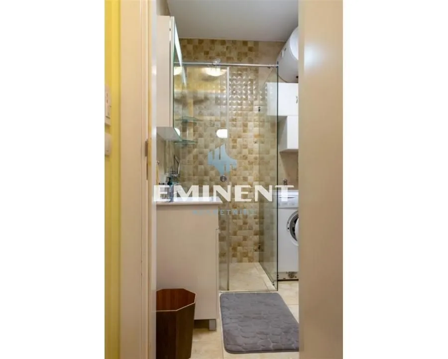 Rent, two bedroom apartment, 52m², Savski Venac, Beograd