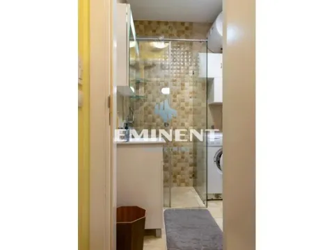 Rent, two bedroom apartment, 52m², Savski Venac, Beograd - image 11