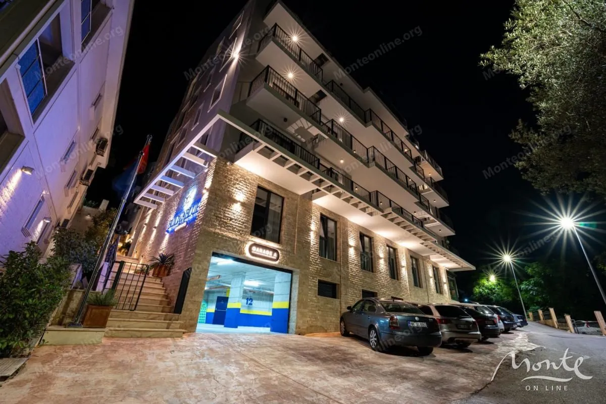 Prodaja, jednosoban stan, 36m², Podkošljun, Budva