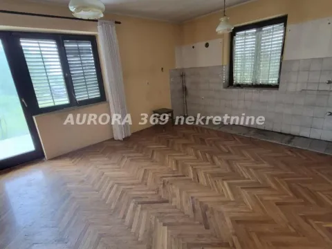 Sale, house, 254m², Ruma, Srbija - image 8