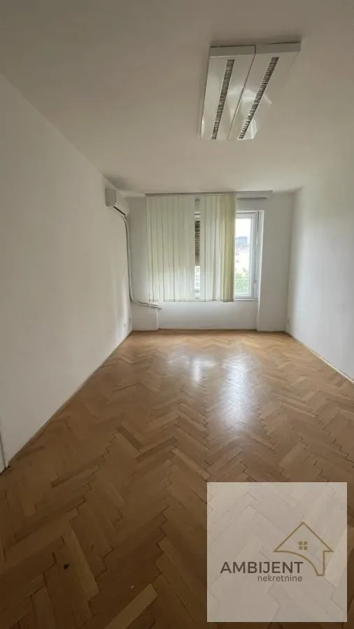 Rent, office space, 500m², Stari Grad, Beograd