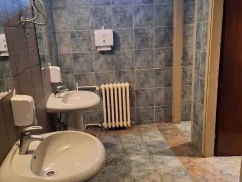 Izdavanje, poslovni prostor, 653m², Stari Merkator, Novi Beograd Sve Podlokacije - image 12