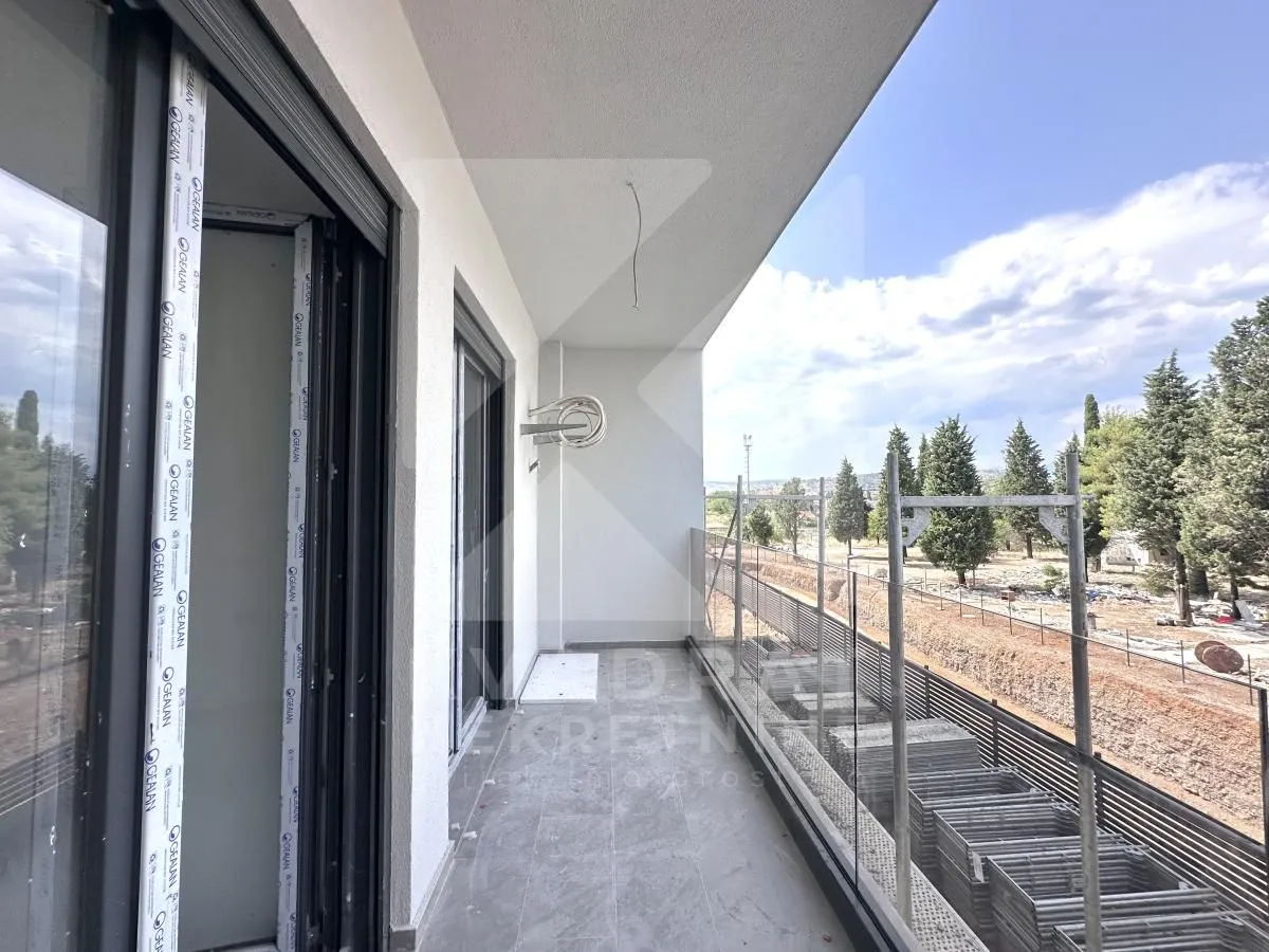 Prodaja, dvosoban stan, 67m², Stari Aerodrom, Podgorica