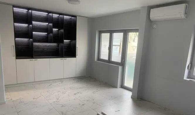 Rent, office space, 55m², Preko Morače, Podgorica