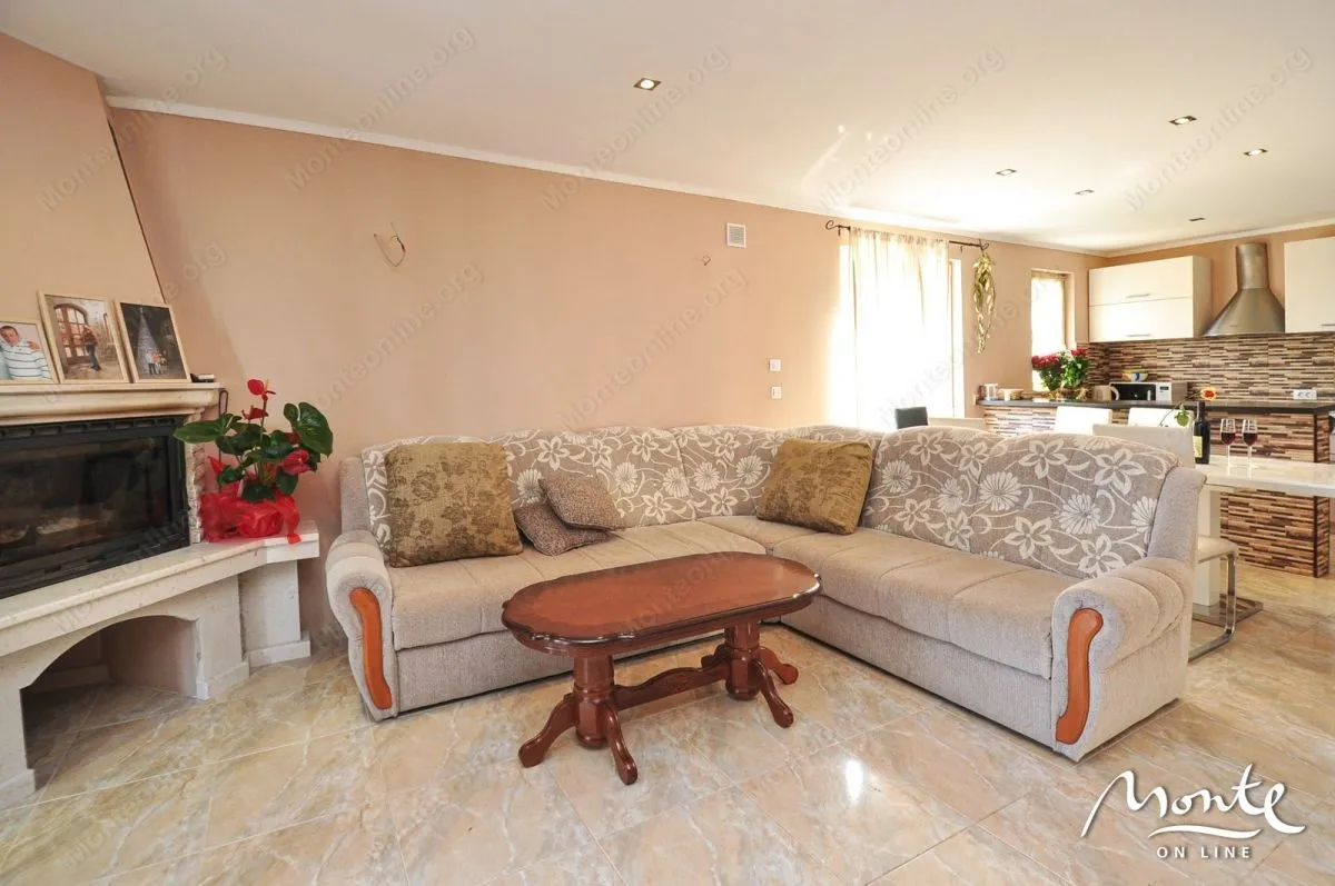 Prodaja, kuća, 260m², Bijela, Herceg Novi