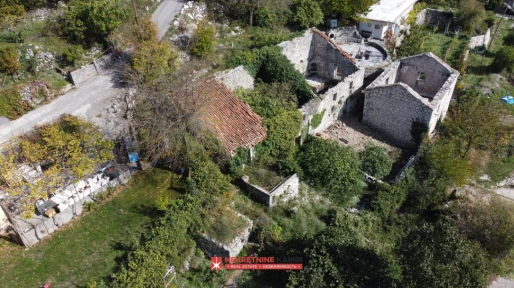 Prodaja, kuća, 180m², Lapčići, Budva