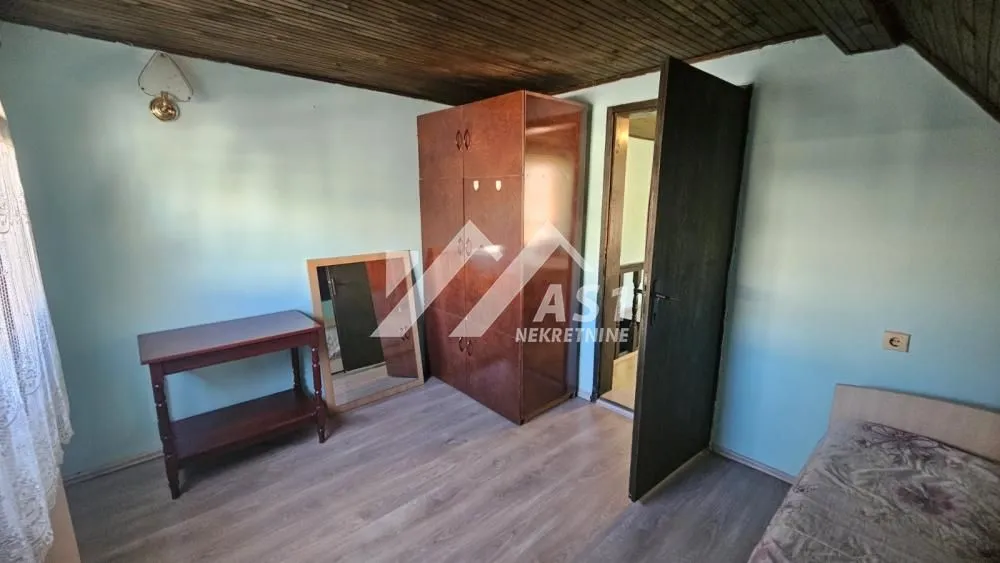 Izdavanje, kuća, 80m², Podbara, Novi Sad Sve Podlokacije