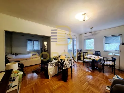 Sale, two bedroom apartment, 50m², Južni Bulevar, Vračar Sve Podlokacije - image 1