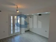 Prodaja, trosoban stan, 58m², Vračar, Šid - image 4