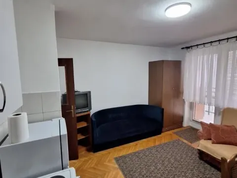 Stan in Grbavica