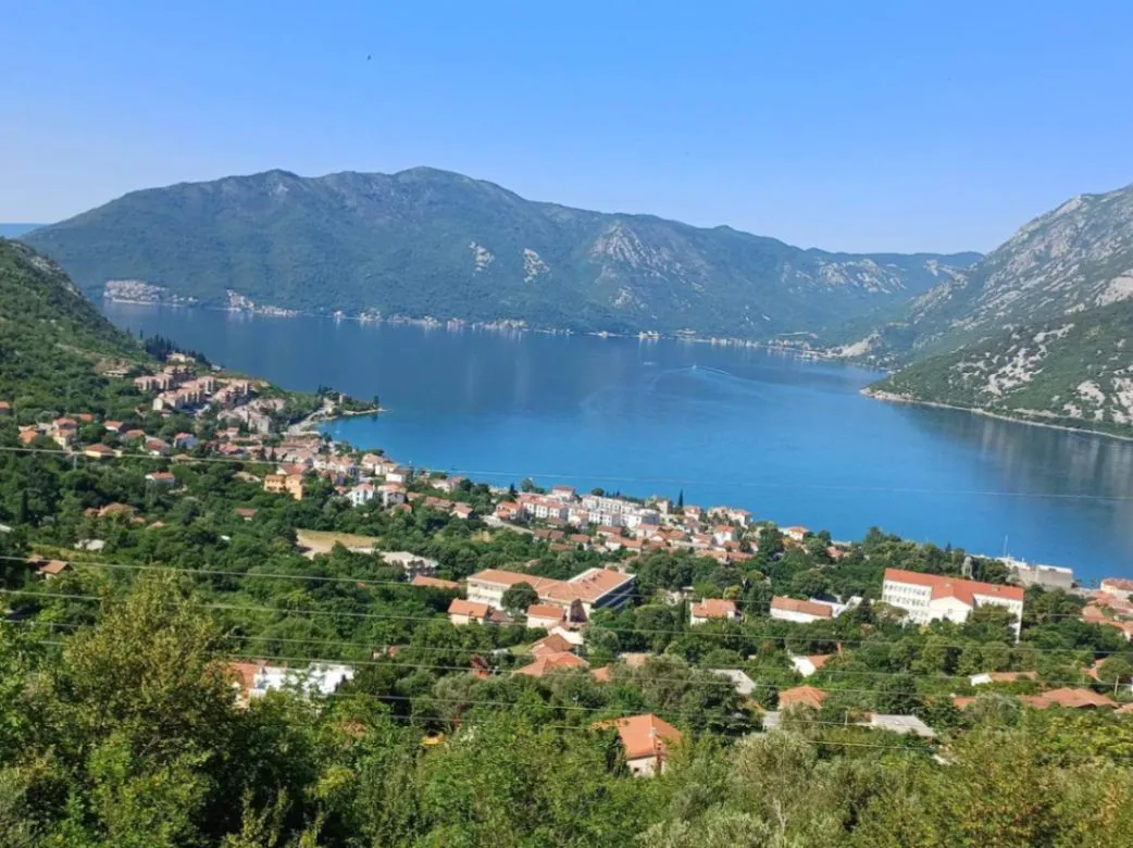 Prodaja, trosoban stan, 130m², Risan, Kotor