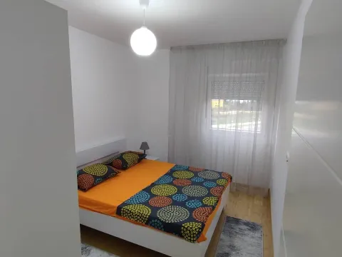 Izdavanje, jednosoban stan, 41m², Centar, Bar - image 7