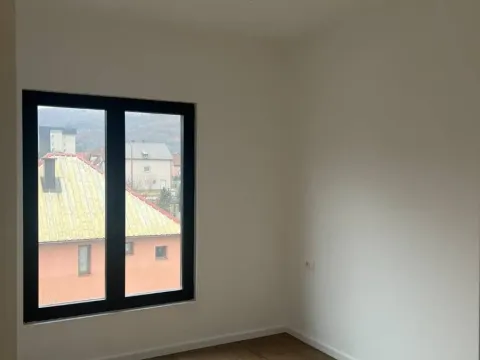 Sale, two bedroom apartment, 62m², Centar, Kolašin - image 2