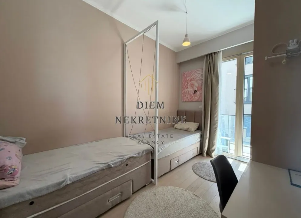 Rent, three bedroom apartment, 116m², Kod Capital Plaze, Podgorica