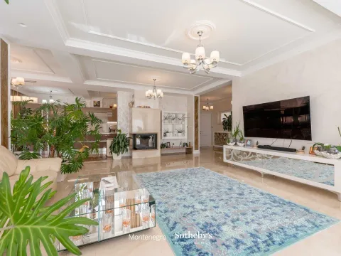 Sale, house, 410m², Blizikuće, Budva - image 5