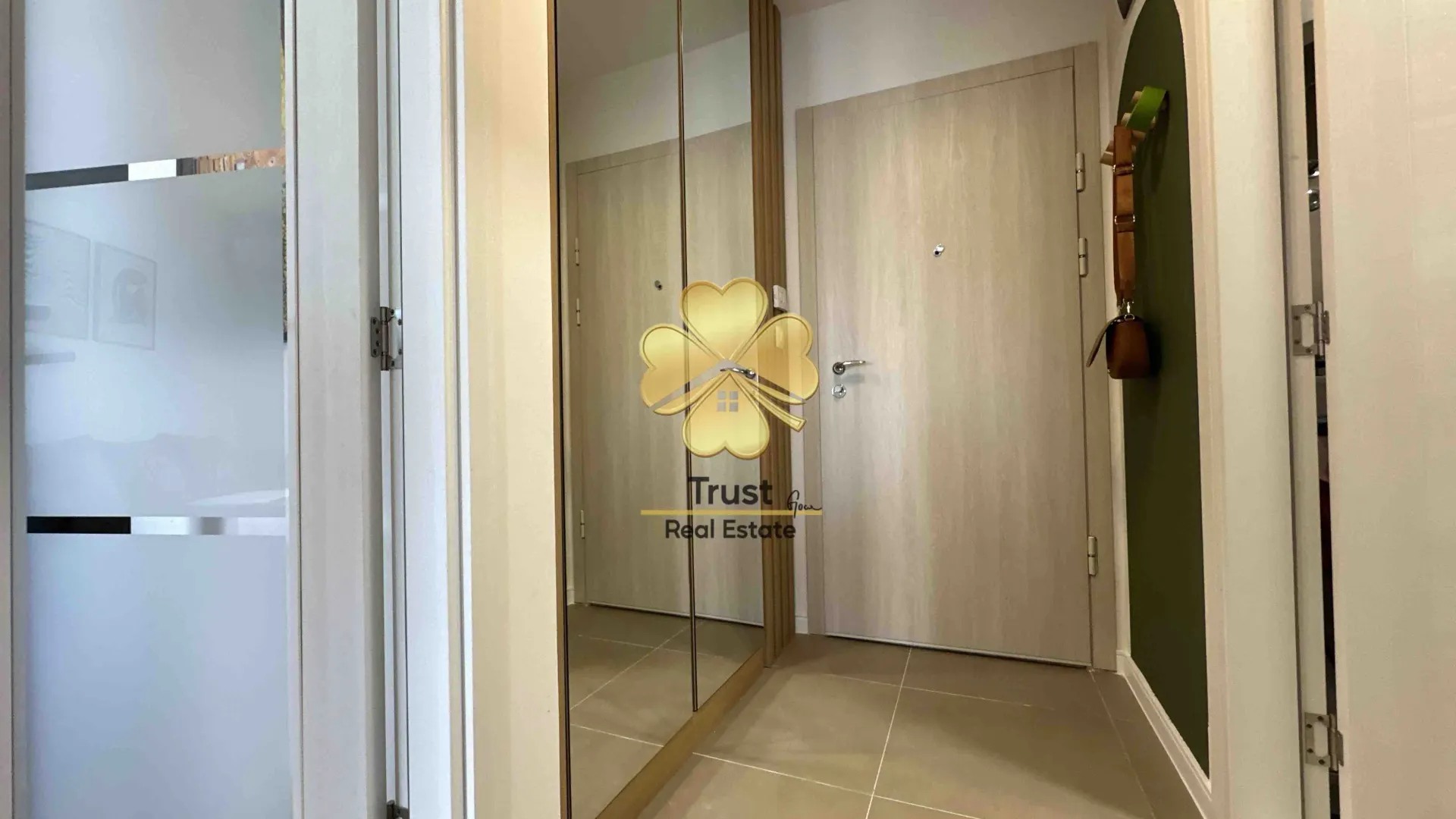 Rent, one bedroom apartment, 42m², Pobrežje, Podgorica