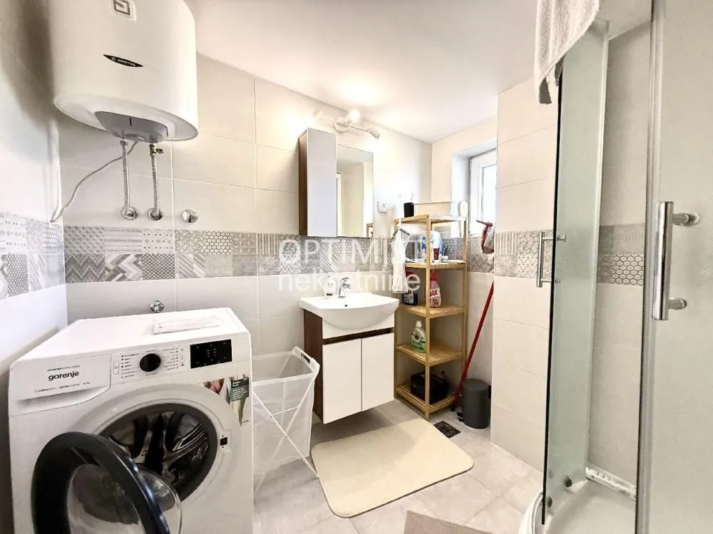 Rent, three bedroom apartment, 76m², Botanička Bašta, Palilula Sve Podlokacije