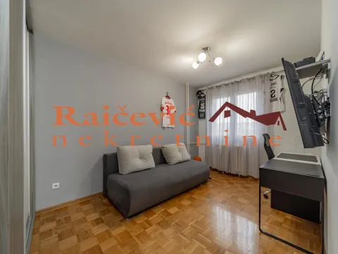Prodaja, dvosoban stan, 72m², Zvezdara Sve Podlokacije, Beograd - image 13