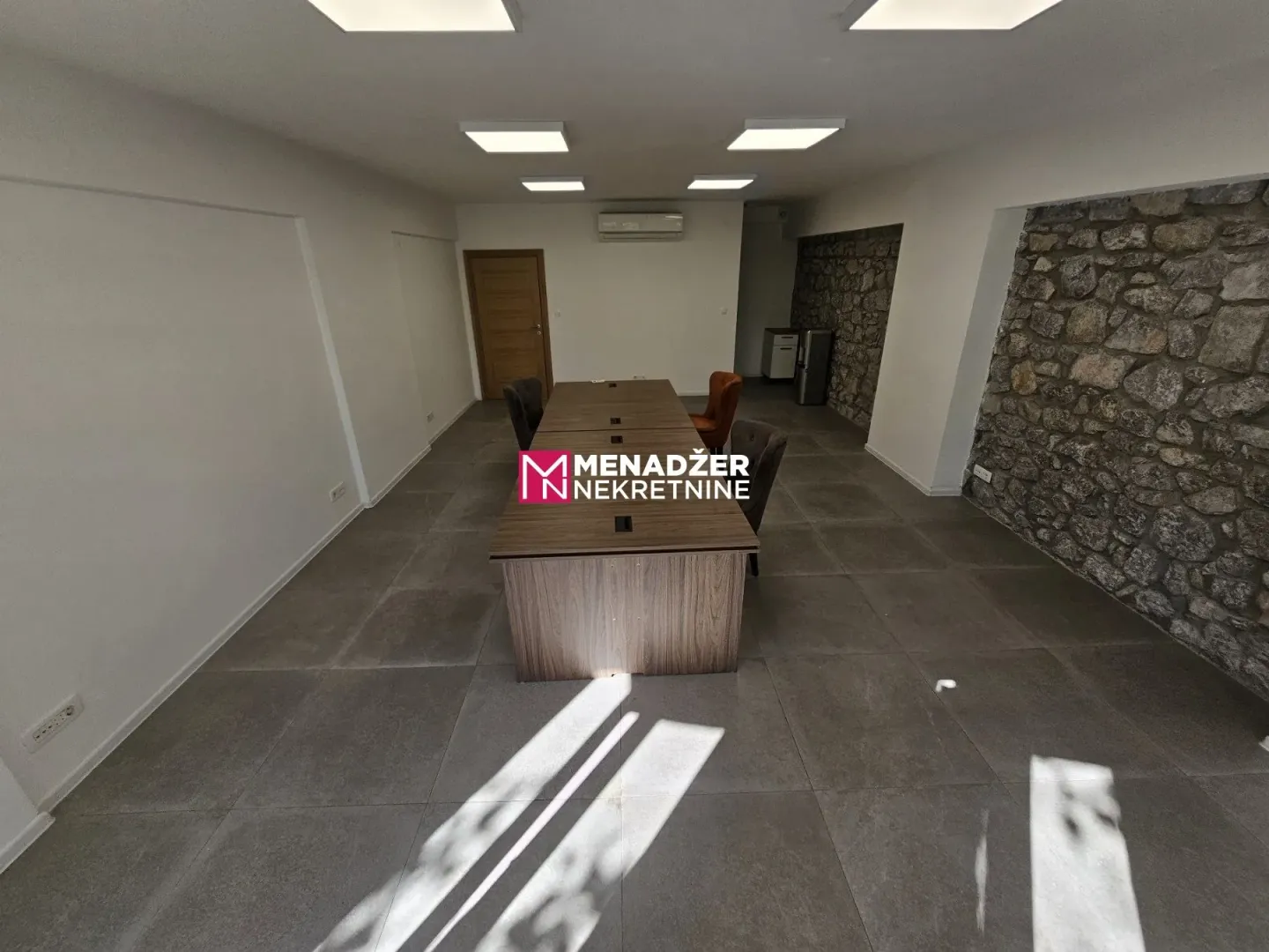 Rent, office space, 120m², Centar, Podgorica