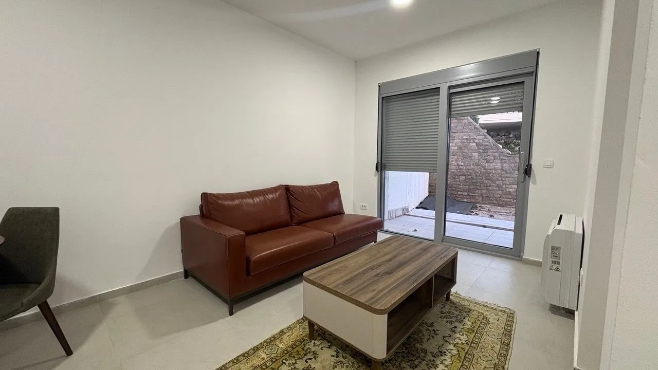 Prodaja, jednosoban stan, 76m², Tivat, Crna Gora