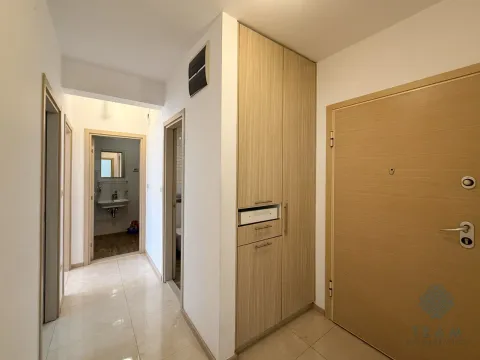 Rent, two bedroom apartment, 68m², City Kvart, Podgorica - image 8