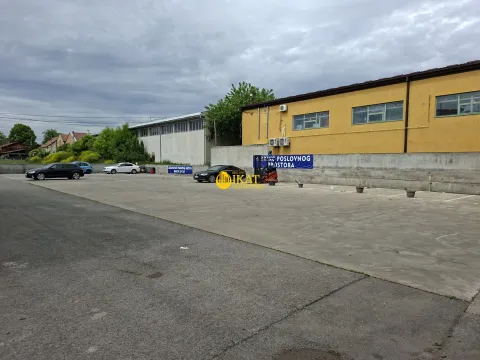Poslovni prostor in Altina