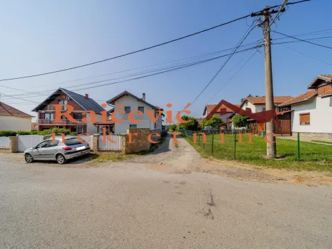 Sale, land lot, 1300m², Mladenovac, Beograd - image 14