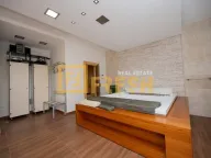 Izdavanje, kuća, 380m², Mareza, Podgorica - image 6