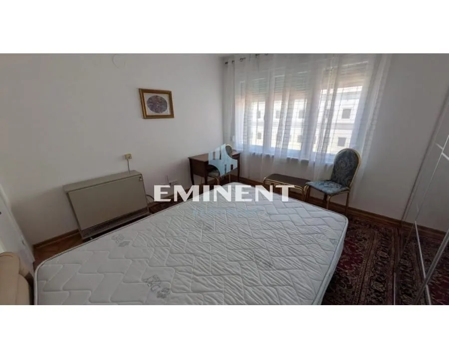 Rent, three bedroom apartment, 65m², Vračar Hram, Vračar Sve Podlokacije