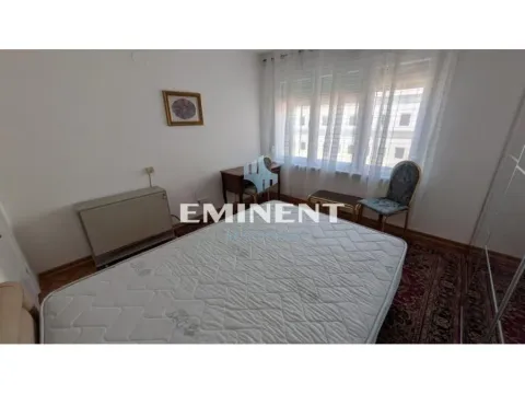 Izdavanje, trosoban stan, 65m², Vračar Hram, Vračar Sve Podlokacije - image 8