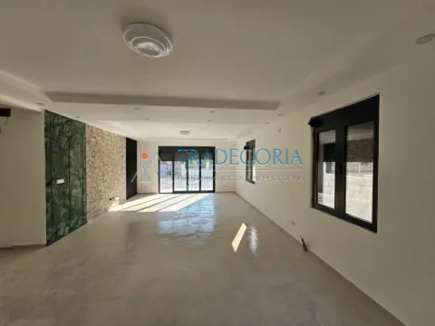 Prodaja, kuća, 186m², Bar, Crna Gora - image 4