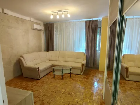 Izdavanje, jednosoban stan, 37m², Novo naselje, Novi Sad - image 5