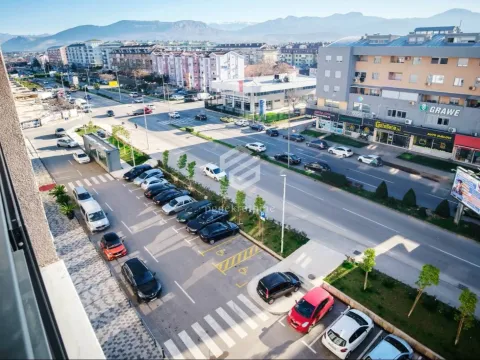 Rent, one bedroom apartment, 45m², Stari Aerodrom, Podgorica - image 13