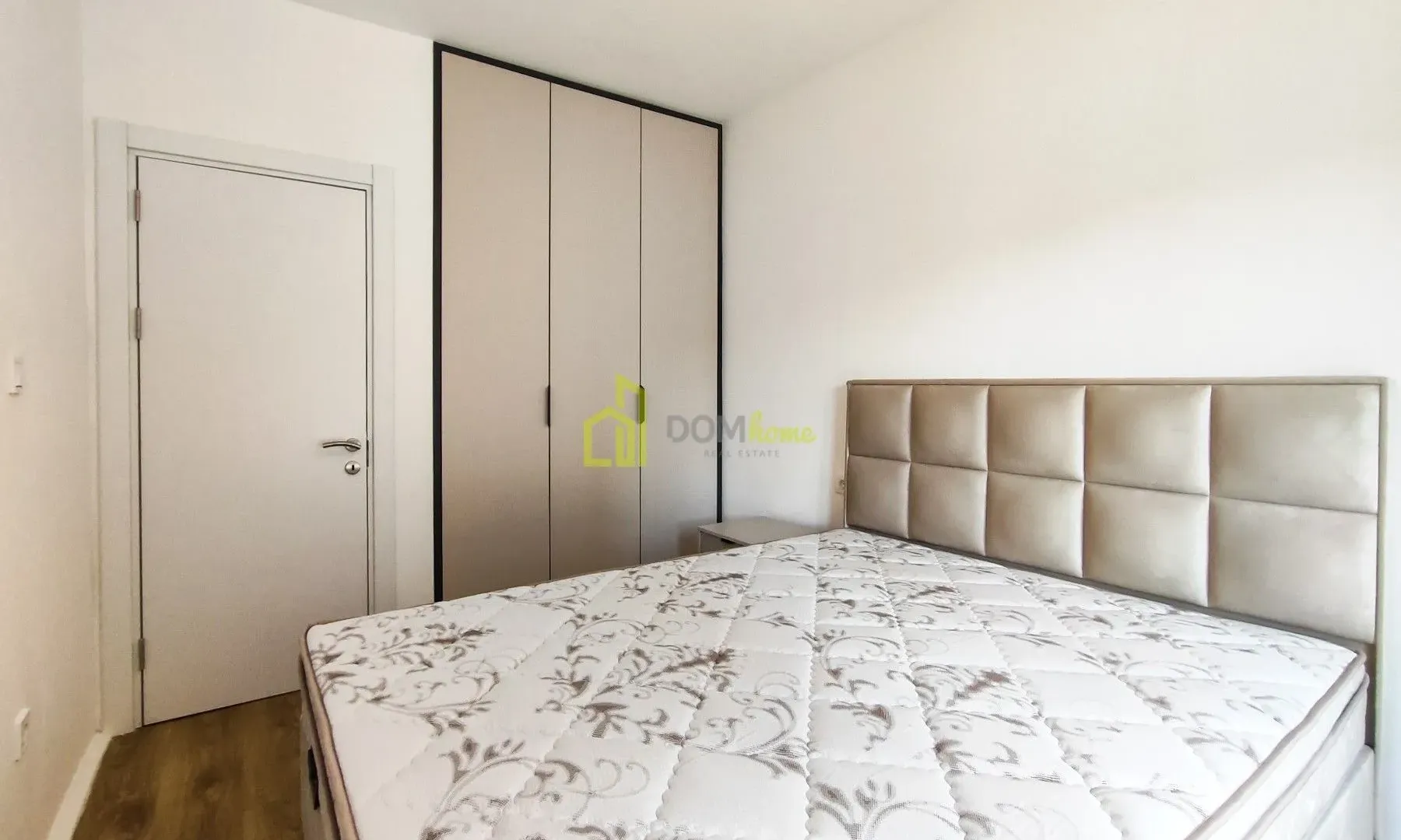 Prodaja, dvosoban stan, 64m², Cetinje, Crna Gora