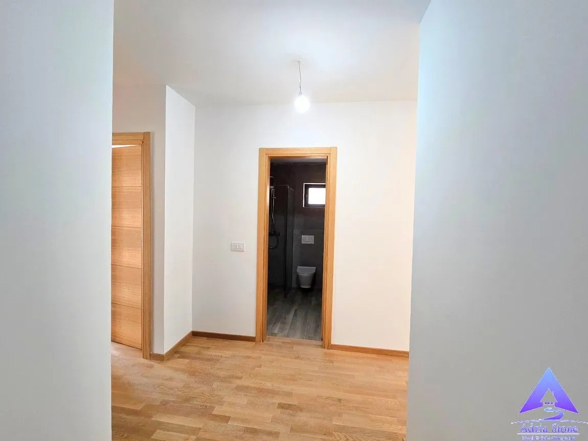Sale, two bedroom apartment, 64m², Bečići, Budva