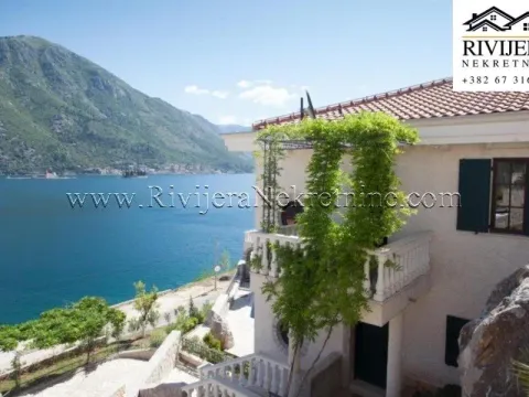 Sale, two bedroom apartment, 92m², Kostanjica, Kotor