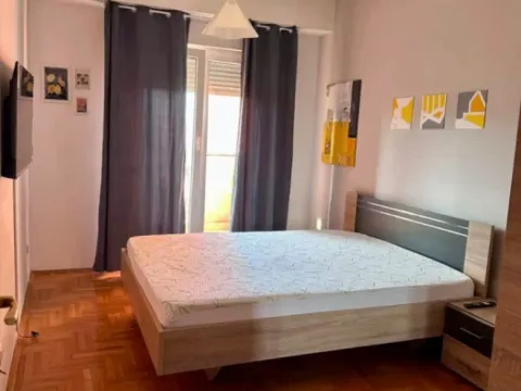 Izdavanje, jednosoban stan, 52m², City Kvart, Podgorica - image 6