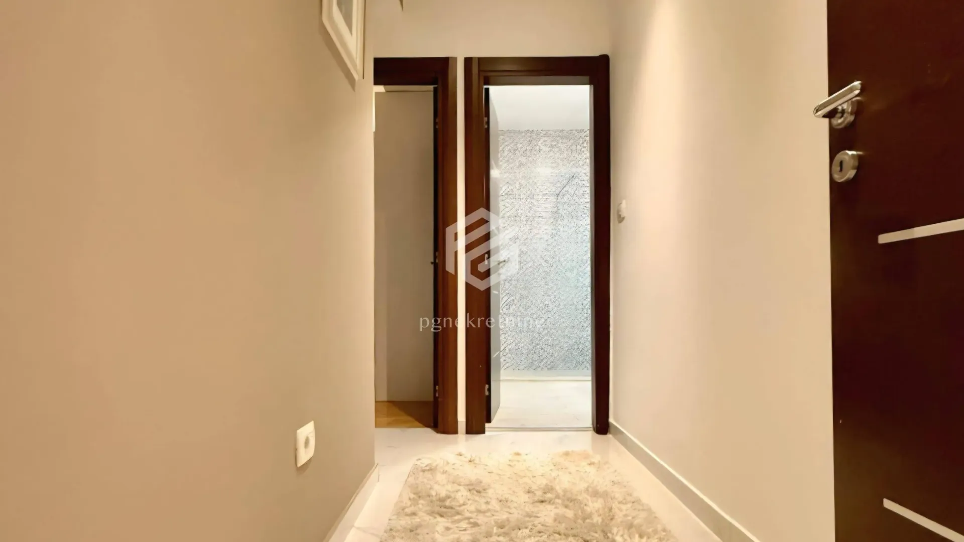 Rent, two bedroom apartment, 90m², Preko Morače, Podgorica