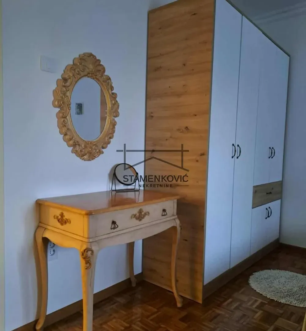 Izdavanje, jednosoban stan, 50m², Podbara, Novi Sad Sve Podlokacije