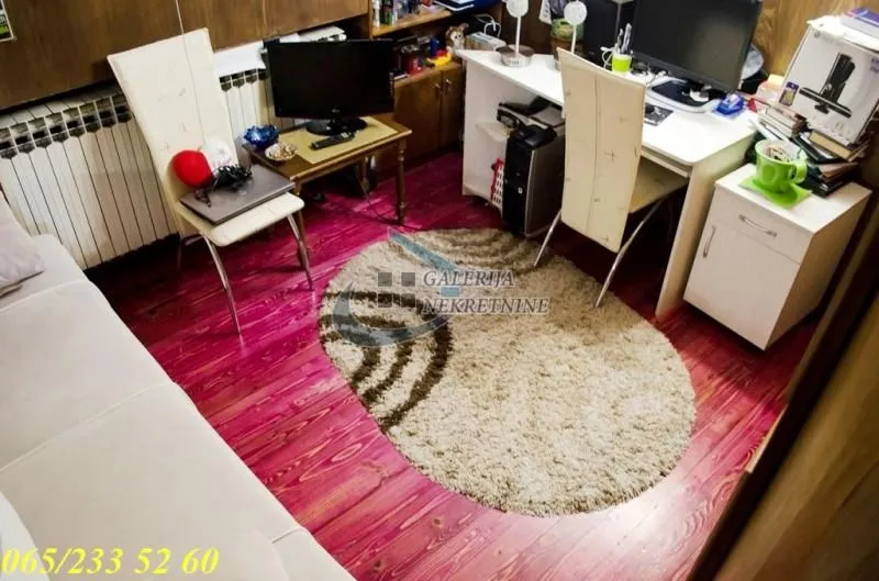 Sale, four bedroom apartment, 142m², Zemun Centar, Zemun Sve Podlokacije