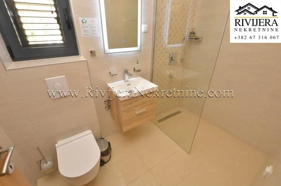 Prodaja, jednosoban stan, 45m², Morinj, Kotor