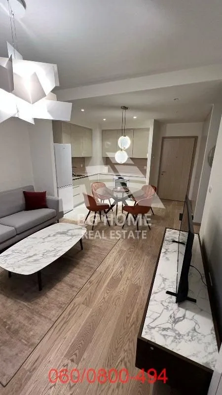 Izdavanje, dvosoban stan, 56m², Savski Venac, Beograd