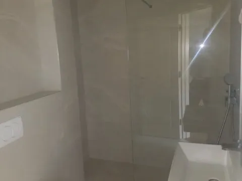 Rent, two bedroom apartment, 68m², Dalmatinska ulica, Podgorica - image 8