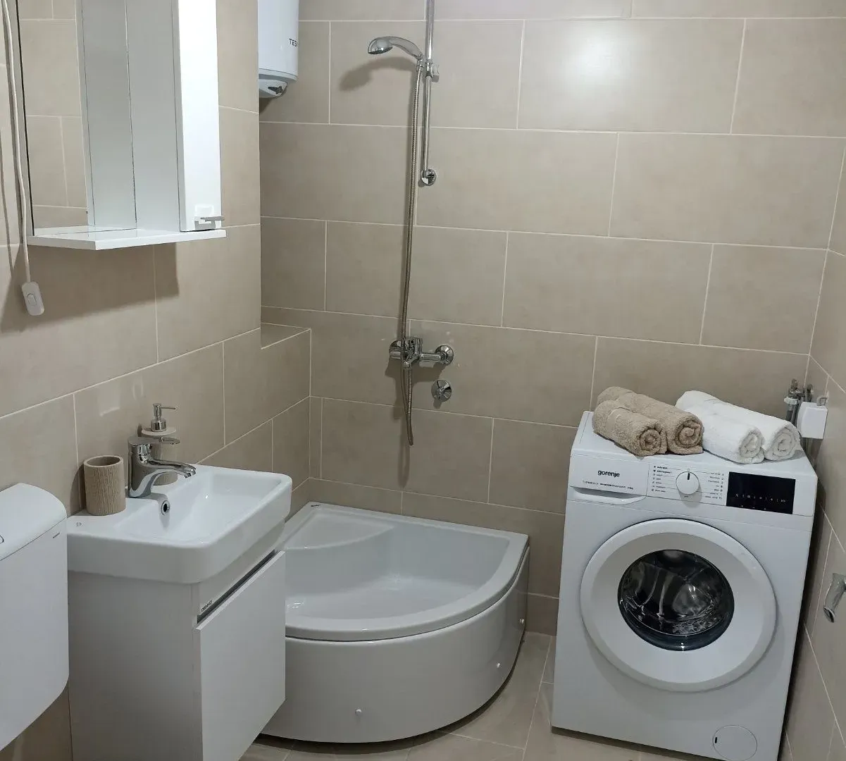 Prodaja, garsonjera, 24m², Gintaš, Podgorica