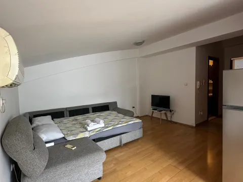 Stan in Stari Aerodrom