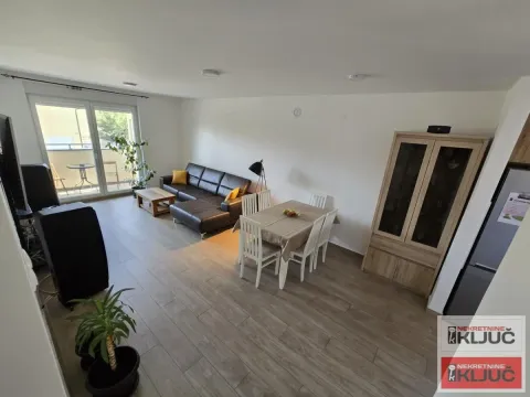 Sale, four bedroom apartment, 79m², Klisa, Novi Sad Sve Podlokacije