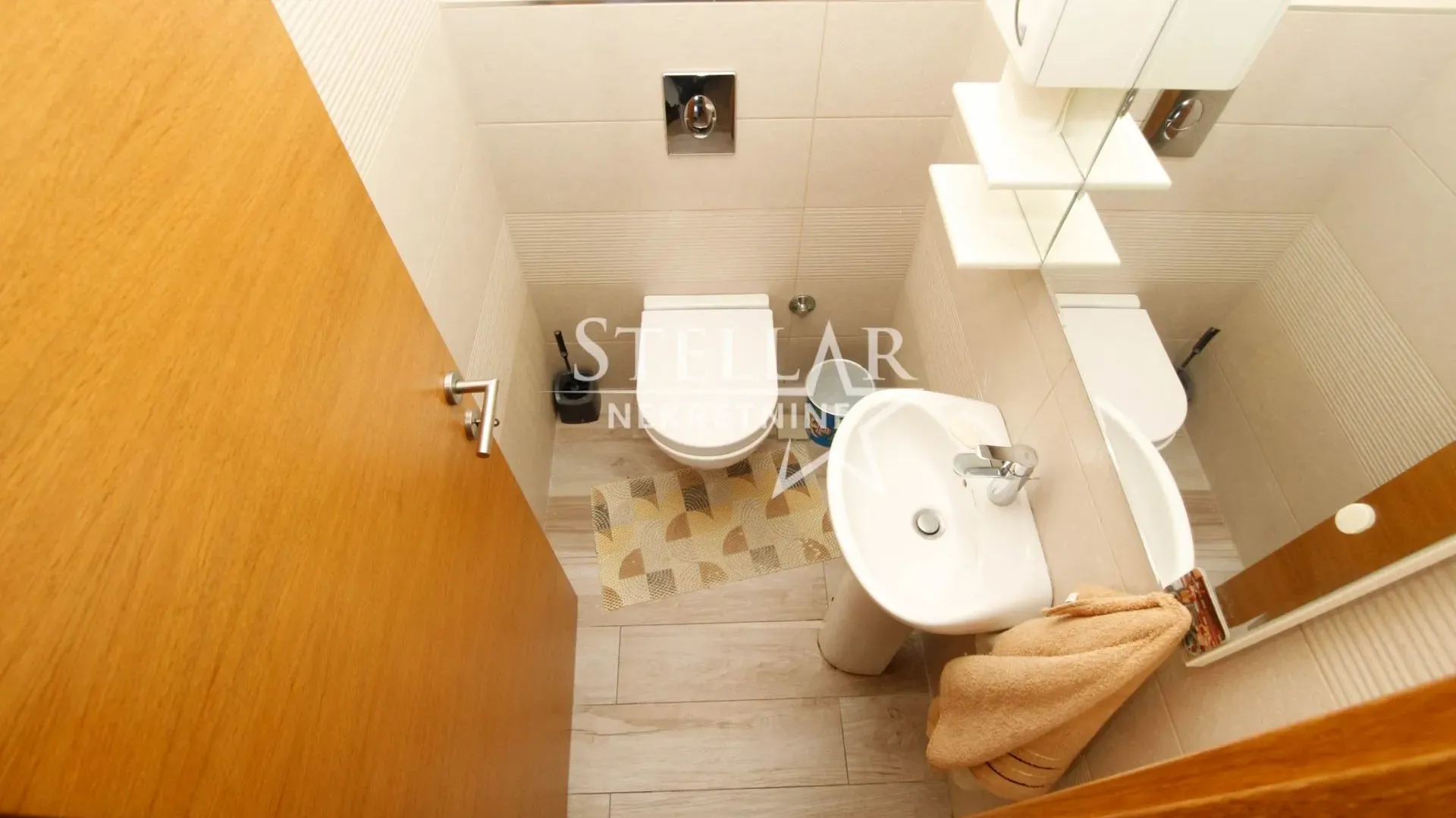 Prodaja, dvosoban stan, 65m², Ljubović, Podgorica