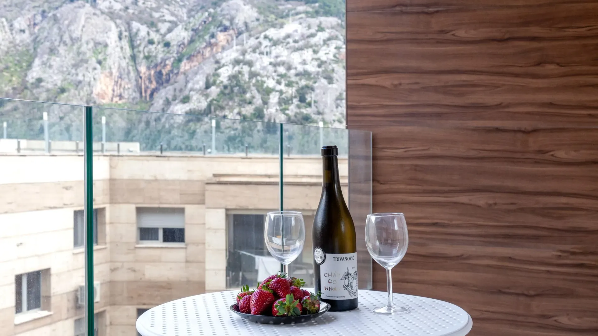 Sale, two bedroom apartment, 64m², Kotor, Crna Gora